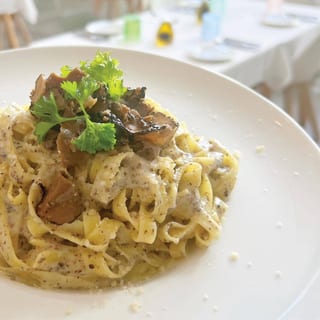 Fettuccine Black Truffles